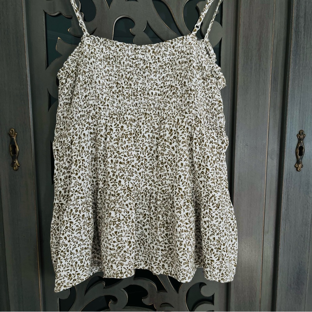 Paper crane olive green white smocked cami top S